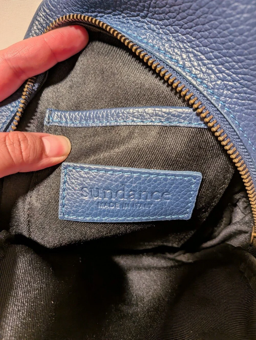 Sundance Made in Italy Blue Suede Pebbled Leather Sling Crossbody Shoulder Bag